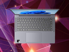 De IdeaPad Slim 3x 14Q7X11 weegt 1,3 kg.