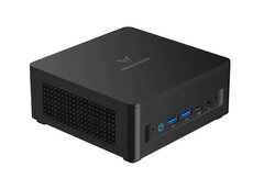 De UM690 Pro is de derde mini-pc van MINISFORUM met de merknaam UM690. (Afbeeldingsbron: MINISFORUM)