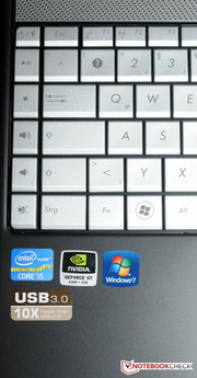 De multimedia notebook beschikt standaard over twee USB 3.0 poorten.