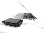 Thunderbolt ondersteunt snelheden tot 270 MB/s met een externe SSD. Seagates GoFlex harde schijf was beperkt tot 90 MB/s.