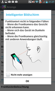 Het 'intelligente beeldscherm' blijft aan zolang de front-facing camera oogcontact heeft.