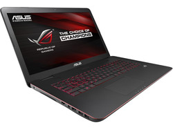 Asus G771JM. Testmodel geleverd door Notebooksbilliger.de