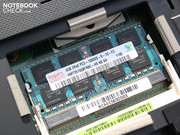 Opvallend: er is maar een enkele 4096 MB Hynix PC3 RAM module geïnstalleerd.