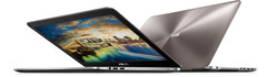 In review: Asus N552VX-FY103T. Review sample courtesy of Asus Germany