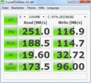 Crystal Disk Mark 3.0: 251 MB/s lezen