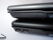 Onderstaand is de HP 6735s met 2 extra USB poorten aan de rechter zijde.
