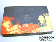 Op de cover vinden we de highlights, hiermee is deze 15,6 incher een lid van de Inspiron EMA Limited Edition.