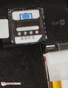 De SIM-kaarthouder is bedoeld voor Micro-SIM.