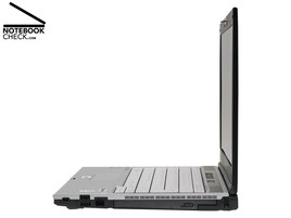 Rechterkant: FSC Lifebook S6410 02DE Rechterkant: FSC Lifebook S6410 02DE