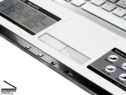 Het parelachtige witte touchpad, de touchpad toetsen zijn gemaakt van transparant plastic en...