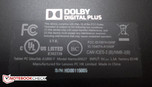 Op de achterkant schittert het "Dolby Digital Plus" logo.