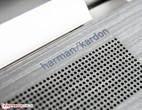 Het geluid uit de Harman/Kardon luidsprekers is teleurstellend.