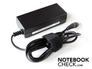 De adapter is klein en weegt slechts 248 gram.