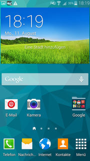 De TouchWiz UI is gebaseerd op Android 4.4 en is niet anders dan op de Galaxy S5.