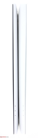 Asus EeeBook X205TA: de matte, witte oppervlakken zijn gevoelig voor viezigheid en zijn lastig schoon te maken.