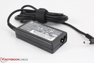 De kleine AC adapter (9 x 5 x 2 cm, 19.5 Volt)