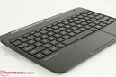 Keyboard dock is 1.0 cm dik en weeg eveneens 600 gram.