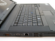 Het toetsenbord zou goed hetzelfde kunnen zijn als dat van de andere Latitude laptops van hogere kwaliteit.