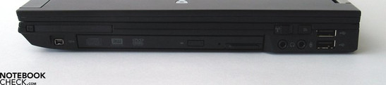 Rechterkant: ExpressCard, Firewire, DVD Drive, audio poorten, 2x USB 2.0
