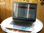 Sony Vaio VGN-FE31B Outdoors