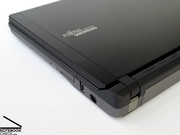 Het zelfde kan gezegt worden over het aanrakinggevoel van de compacte 10,6" laptop.