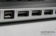 Een USB poort meer dan de 15" Unibody MBP is te weinig voor een desktopvervanger.