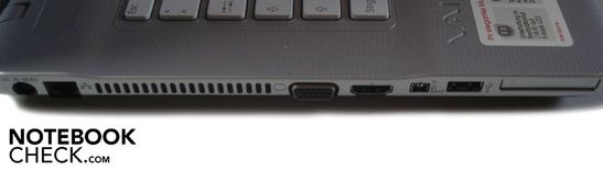 Links: DC-in, RJ-45 Gigabit LAN, VGA, HDMI, Firewire, USB 2.0, ExpressCard 34mm