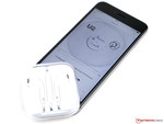 De meegeleverde EarPods zijn kwalitatief goed. De meegeleverde EarPods zijn kwalitatief goed.