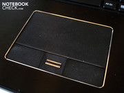 Het touchpad oppervlak is iets verruwd.
