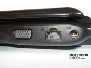 VGA, RJ45 Gigabit-LAN stroomaansluiting aan de rechterkant