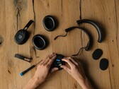 De Fairbuds XL zouden beter te repareren moeten zijn dan de meeste moderne over-ear hoofdtelefoons. (Beeldbron: Fairphone)