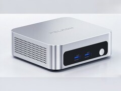 De afbeelding toont een foto van de Peladn WO5 304 mini-pc in een zilverkleurige uitvoering