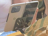 De Pixel 9 Pro Fold is tot nu toe nog niet 'in het wild' gezien. (Afbeeldingsbron: Android Authority)