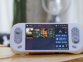 De AYA NEO 2 is misschien wel de minst opwindende handheld die het bedrijf vandaag heeft onthuld. (Afbeelding bron: AYA NEO)