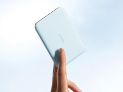 Anker Nano Power Bank (5K, MagGo, Slim) in blauw