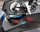 De Garmin Tacx Neo 2T belooft een realistische fietservaring bij u thuis.