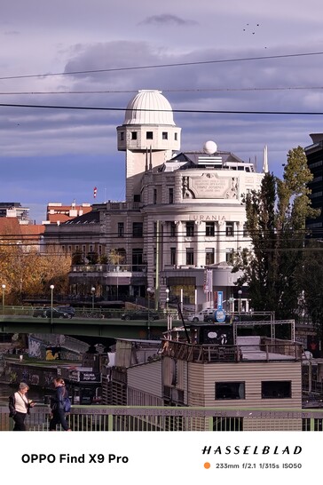 Oppo Find X9 Pro met 10x zoom zonder telelens.