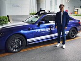 Lei Jun met een Pilot-prototype. (Bron: Lei Jun via Xiaomi)