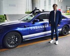 Lei Jun met een Pilot-prototype. (Bron: Lei Jun via Xiaomi)