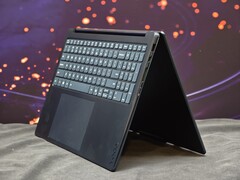 Lenovo heeft een 2-in-1-laptop gepresenteerd waarop Nvidia’s RTX Spark draait