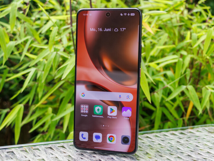 realme GT 7. (Afbeeldingsbron: Daniel Schmidt)