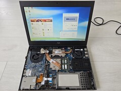 Laptop implementatie (Afbeelding Bron: Vogons)