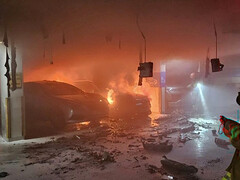 Een brandincident in Zuid-Korea waarbij een elektrische Mercedes Benz betrokken was (Afbeelding bron: Gyeonggi Fire and Disaster Headquarters)
