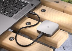 De externe EX400U SSD is extreem snel dankzij USB 4 (Afbeelding bron: Corsair)