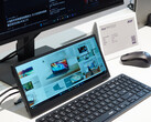 De Acer PM131QT is een klein secundair beeldscherm voor simulatiefans en andere toepassingen