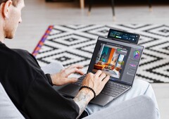 De Lenovo Magic Bay maakt het onder andere mogelijk om laptops uit te breiden met een tweede beeldscherm. (Afbeeldingsbron: Lenovo)