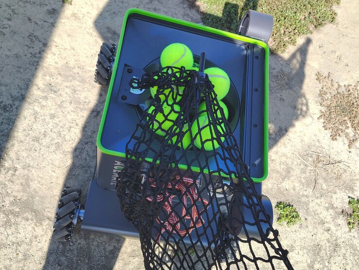 Net verstrikt in de roerstaaf.