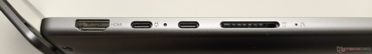 Linkerkant: HDMI 2.1, 2x USB-C 4 (incl. DisplayPort 2.1 & Power Delivery), SD-kaartlezer