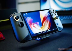 De MSI Claw 8 AI+ biedt blijkbaar meer gamingprestaties dan bij de lancering (Afbeelding bron: Notebookcheck)