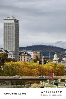 Oppo Find X9 Pro met teleconverter 10x zoom